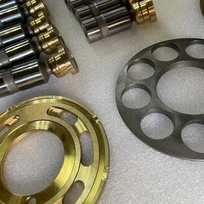 GM38 GM35 スケベーターSK200-8用の液圧移動モーター部品